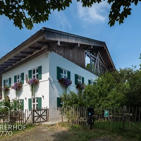 In Riederau Mit Grossem Garten * Dießen am Ammersee